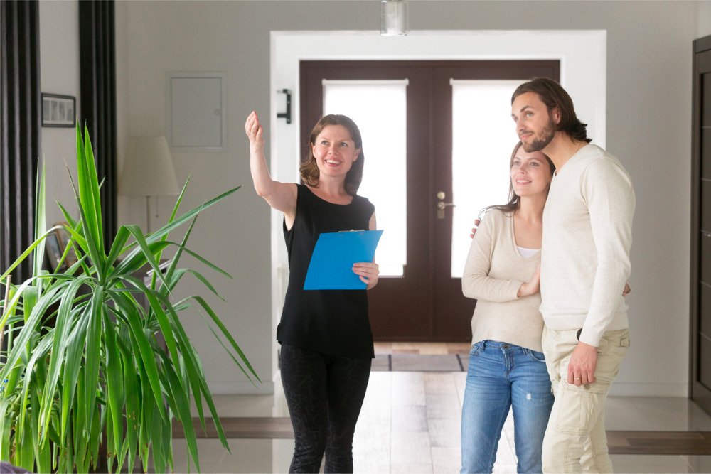 8 Questions To Ask When Buying A Home
